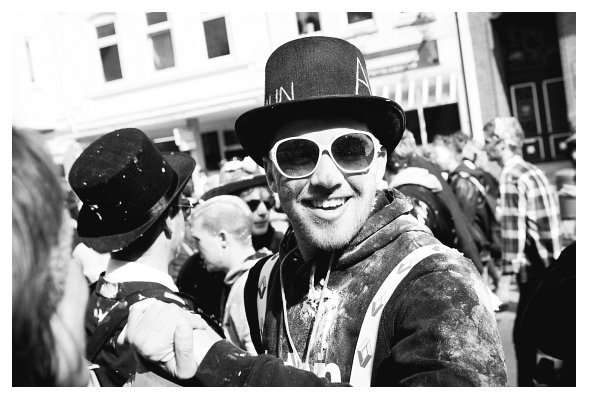 AUZ2012-0695-3916_1034