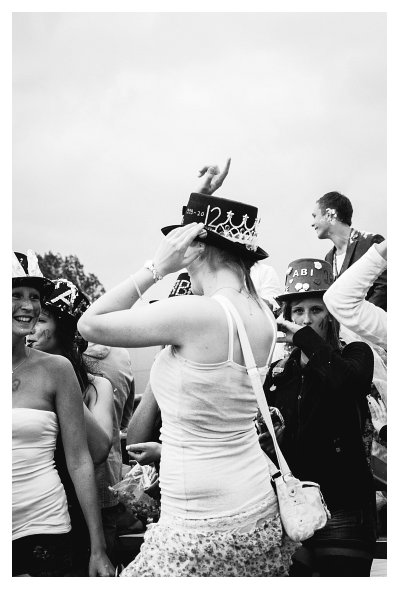 AUZ2012-0150-steffi2012_abiumzug_0116