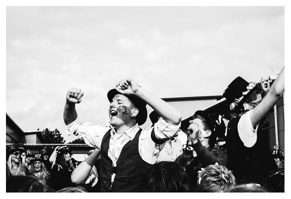 AUZ2012-0283-gesa2012_abiumzug_0042