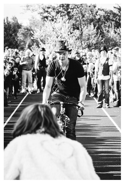 AUZ2012-0440-3916_0569