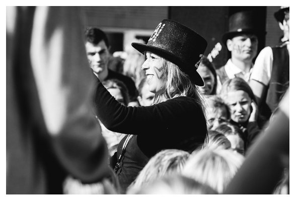 AUZ2012-0495-3916_0678