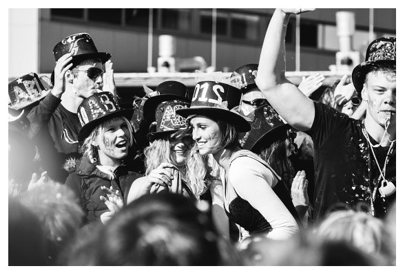AUZ2012-0512-3916_0711