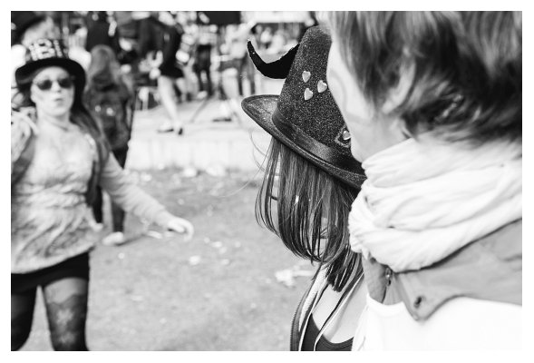 AUZ2012-0575-3916_0836