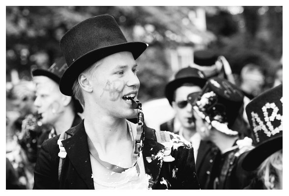 AUZ2012-0631-3916_0922